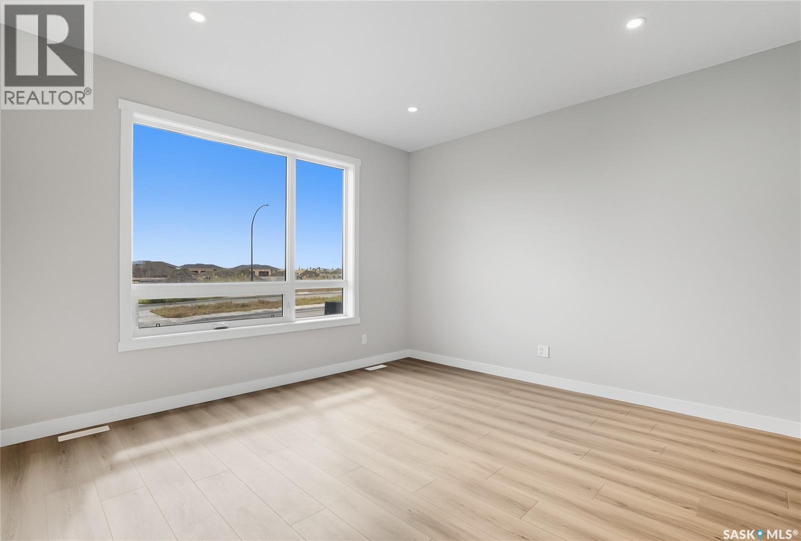 42 Taskamanwa Terrace, Saskatoon, SK - Indoor Photo Showing Other Room