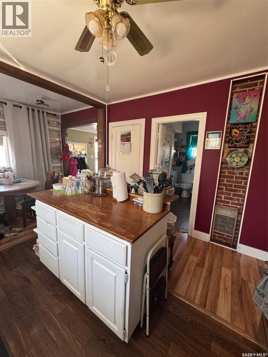 309 Main Street, Maymont, SK - Indoor