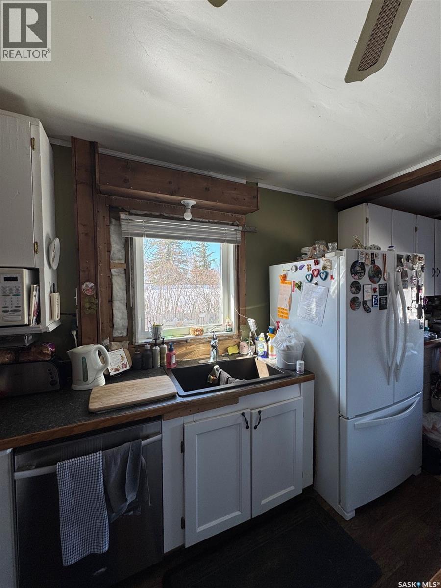 309 Main Street, Maymont, SK - Indoor