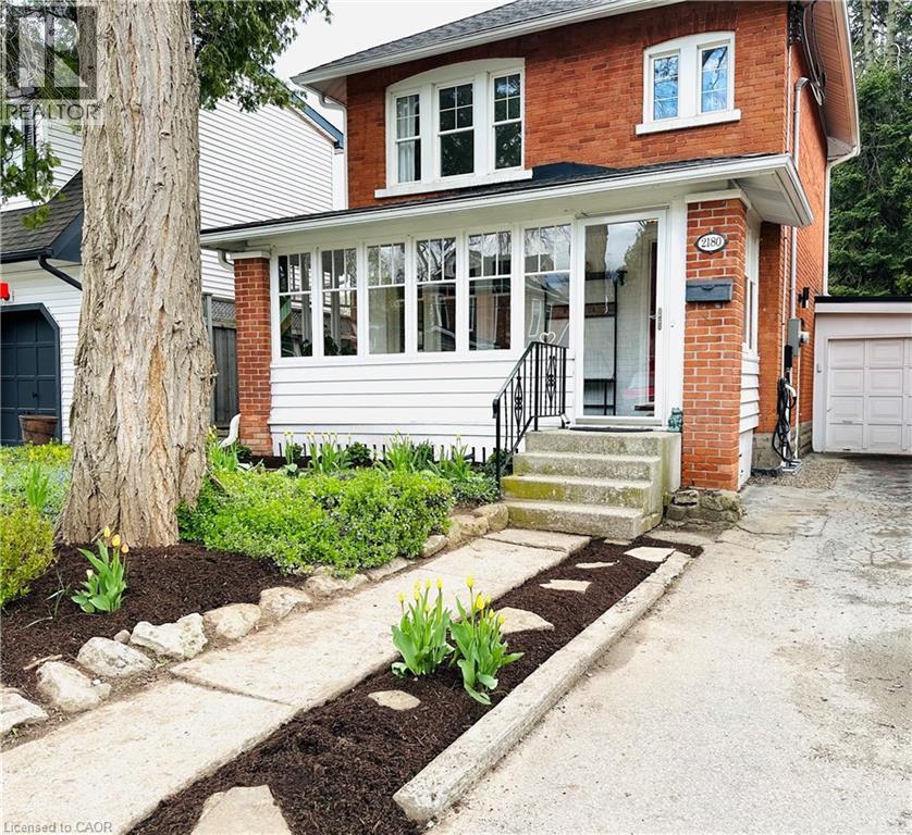 2180 Caroline Street, Burlington, ON - Outdoor