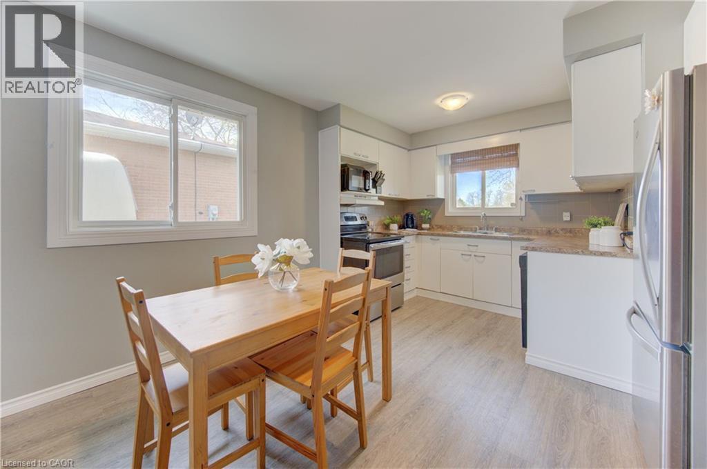 100 Johanna Drive, Cambridge, ON - Indoor
