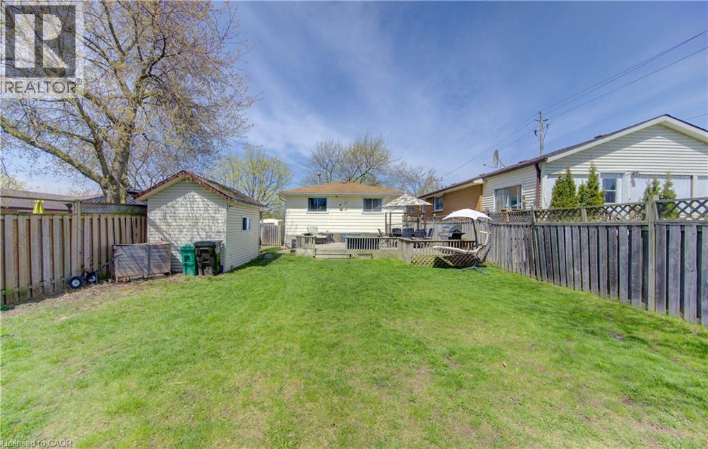 100 Johanna Drive, Cambridge, ON - Outdoor