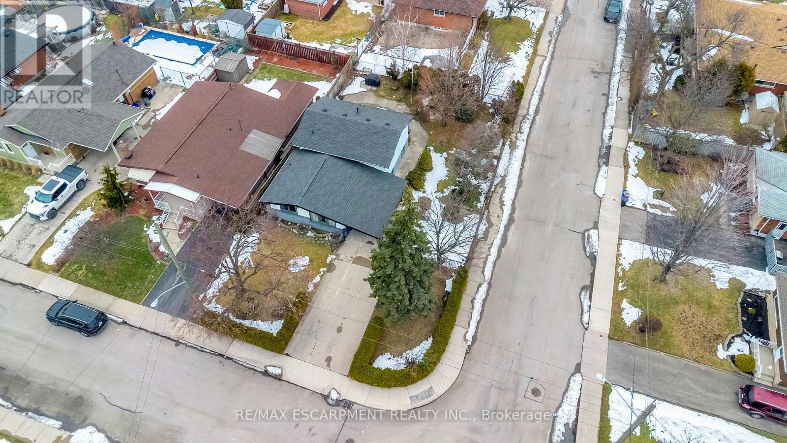 85 Ranchdale Drive, Hamilton, ON - Outdoor With View