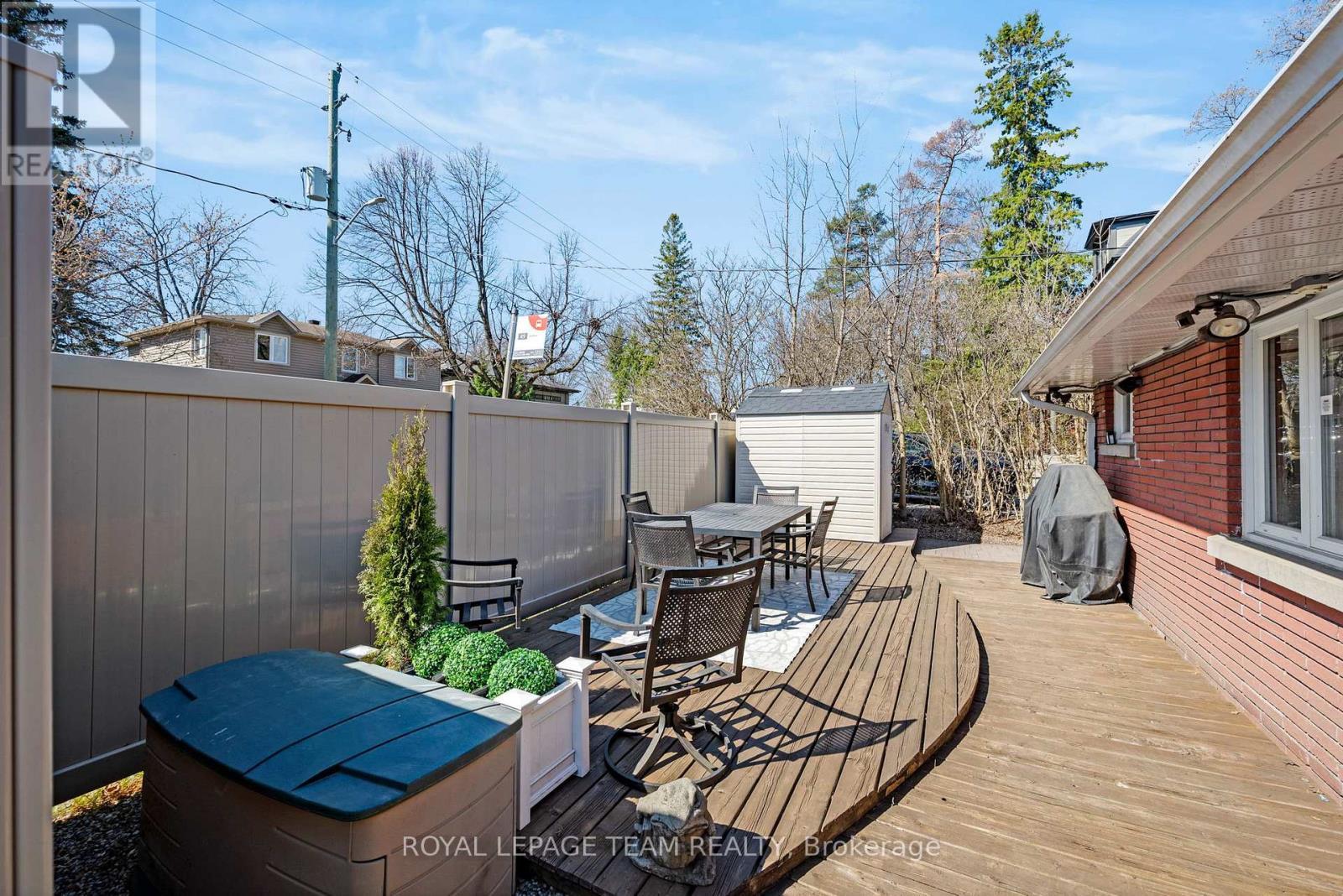 deck area - 1986 Fairbanks Avenue, Ottawa, ON - Outdoor With Deck Patio Veranda With Exterior