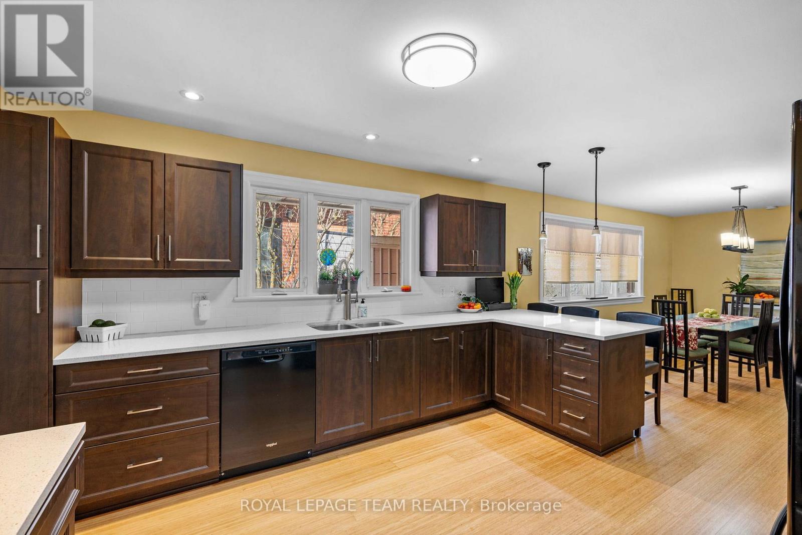kitche - 1986 Fairbanks Avenue, Ottawa, ON - Indoor Photo Showing Kitchen