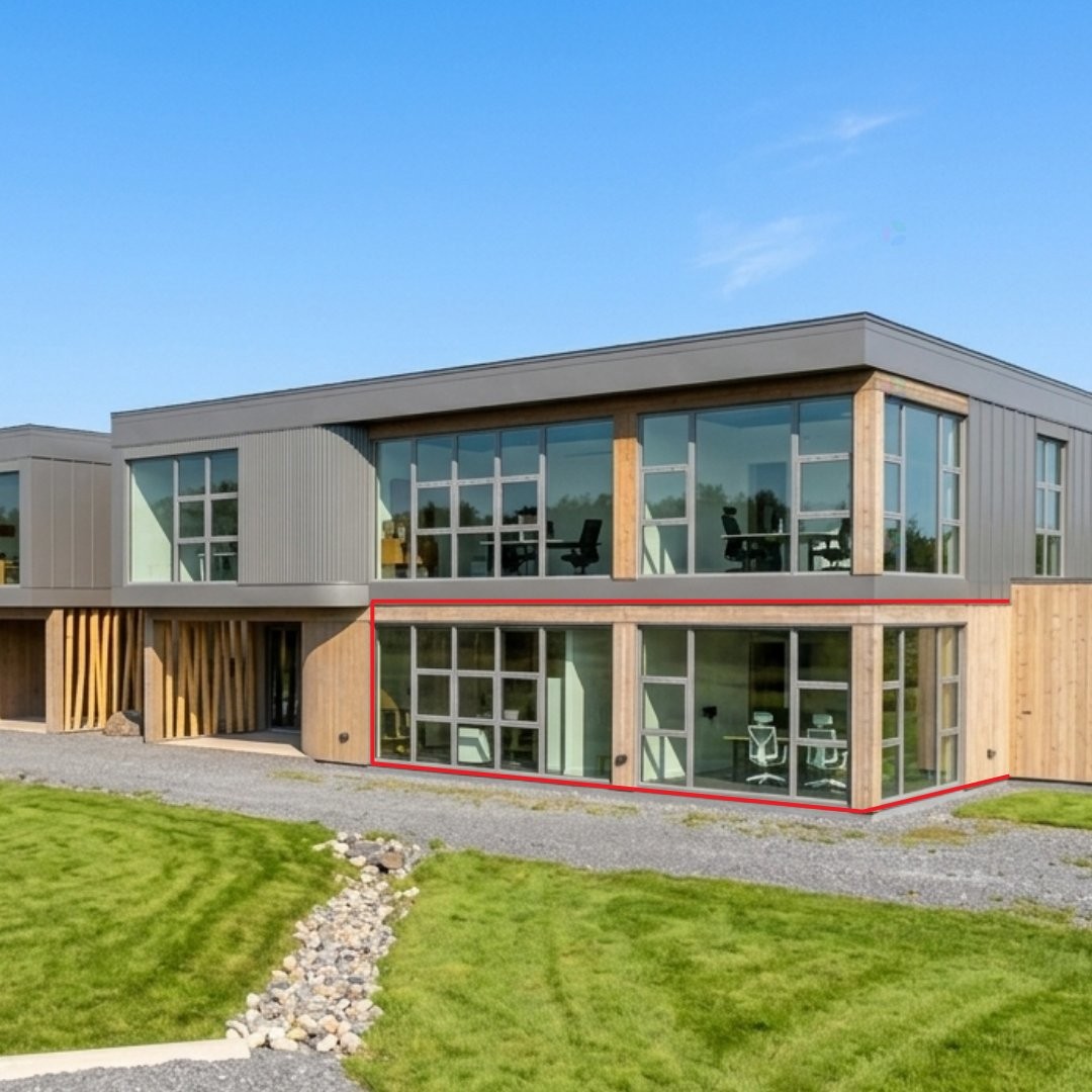 Façade - 102-1565 Boul. De L'Innovation, Bromont, QC - Outdoor