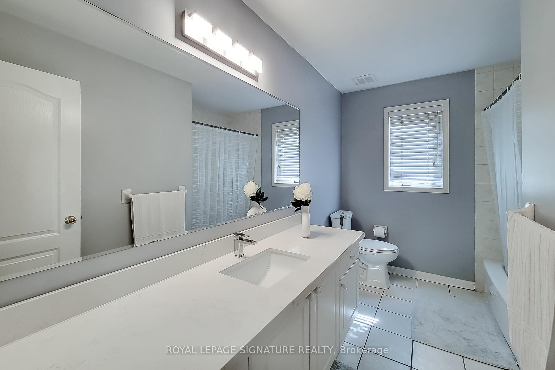 3798 Swiftdale Drive, Mississauga, ON - Indoor Photo Showing Bathroom