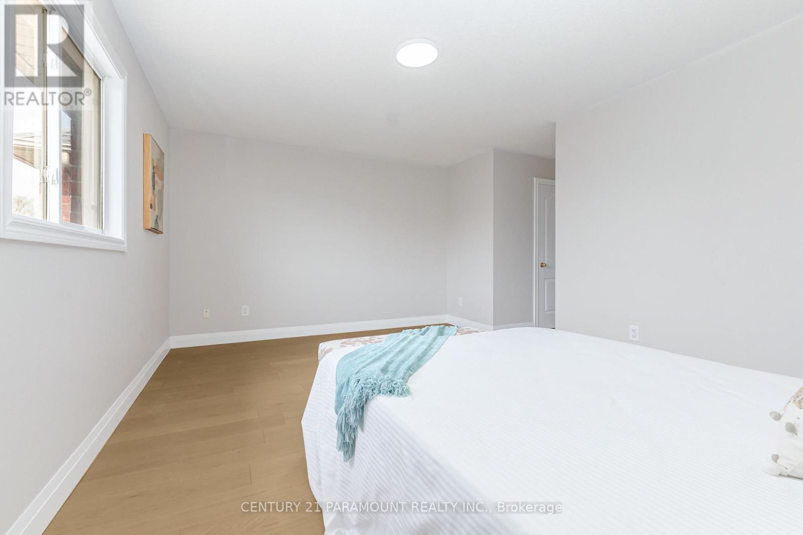 641 Macbeth Heights, Mississauga, ON - Indoor Photo Showing Bedroom
