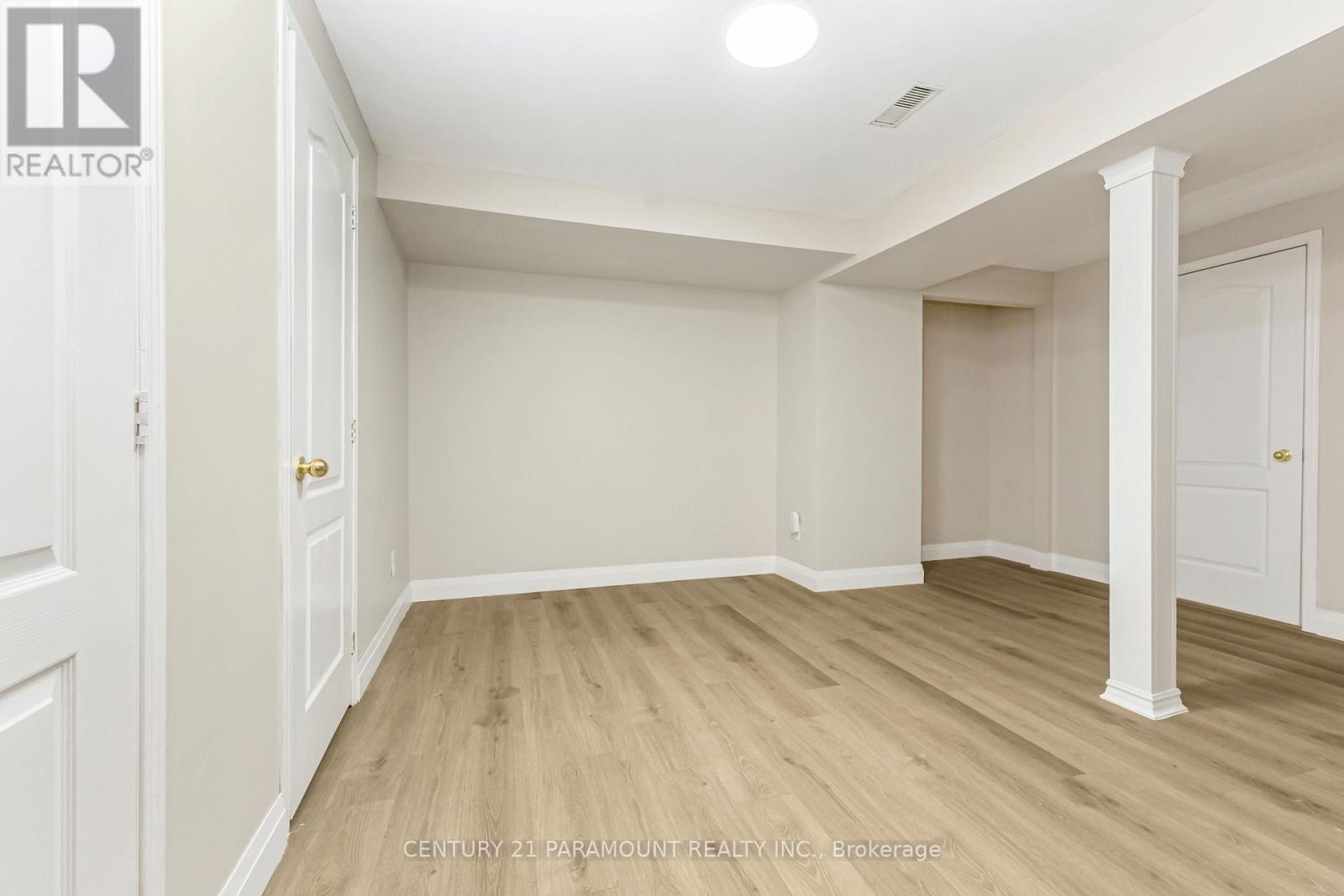 641 Macbeth Heights, Mississauga, ON - Indoor Photo Showing Other Room
