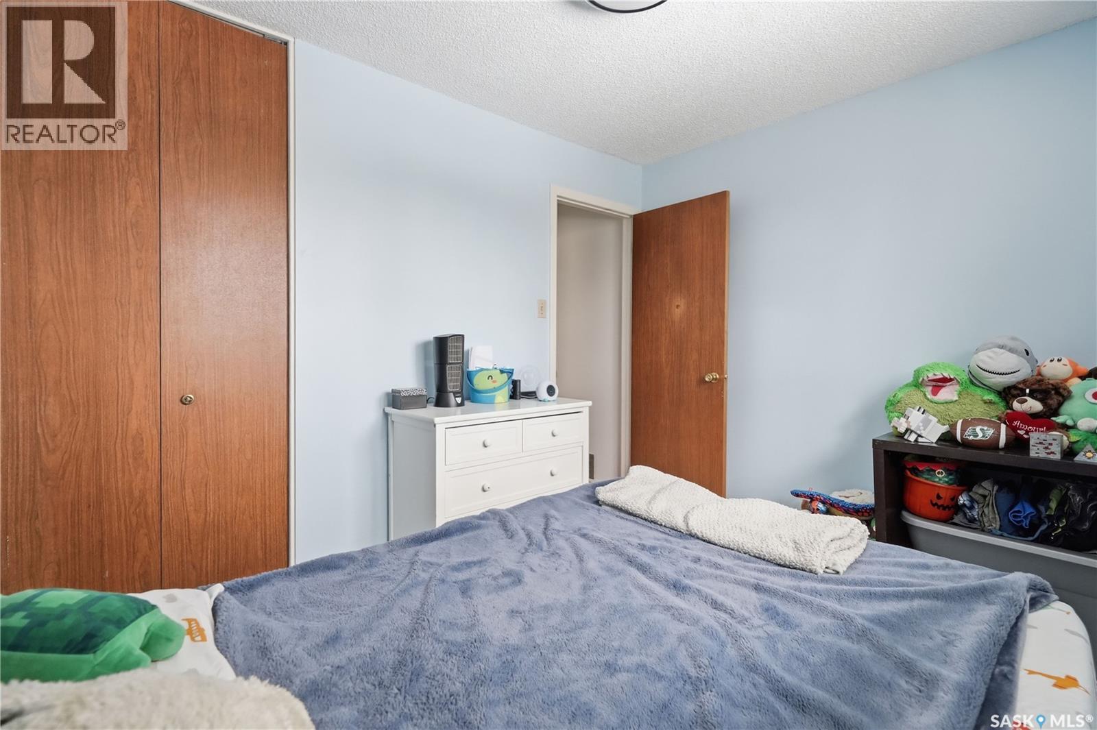 15 Turner Crescent, Regina, SK