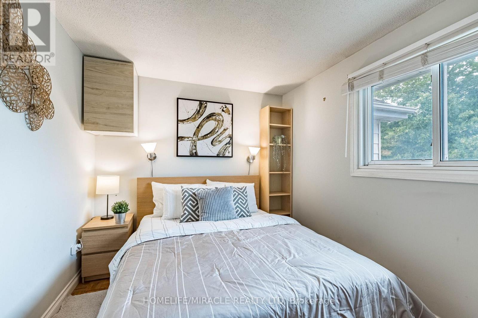 2335 Council Ring Road, Mississauga, ON - Indoor