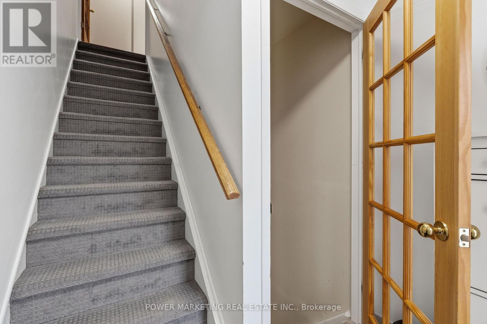 160 Rushford Private, Ottawa, ON - Indoor Photo Showing Other Room