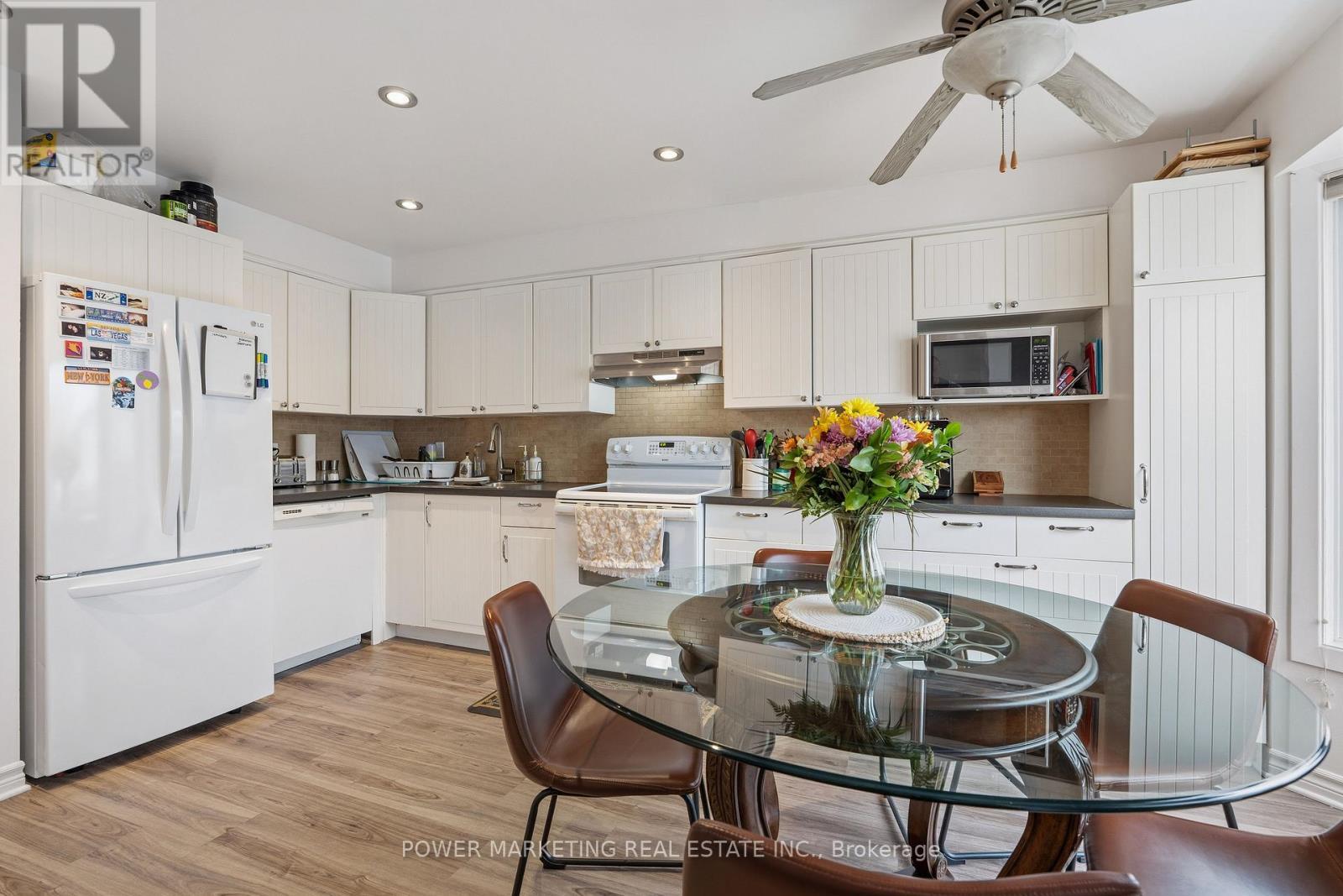 160 Rushford Private, Ottawa, ON - Indoor