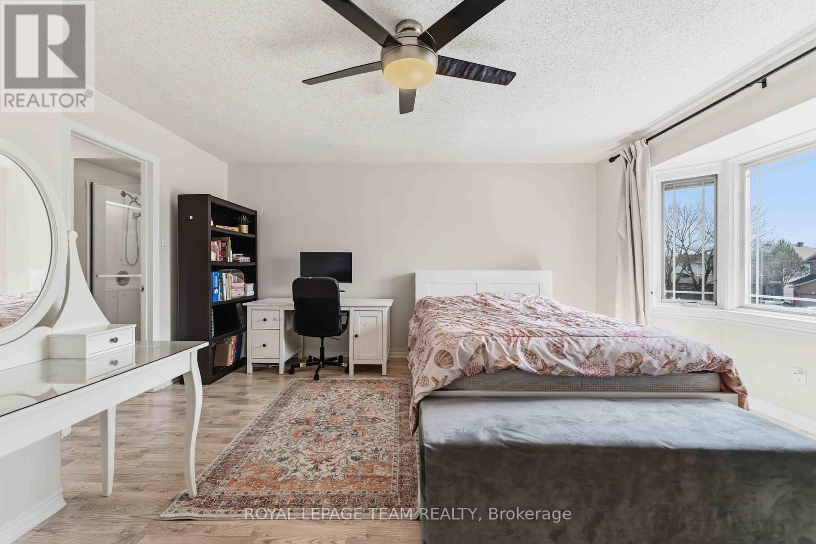 86 Sai Crescent, Ottawa, ON - Indoor Photo Showing Bedroom