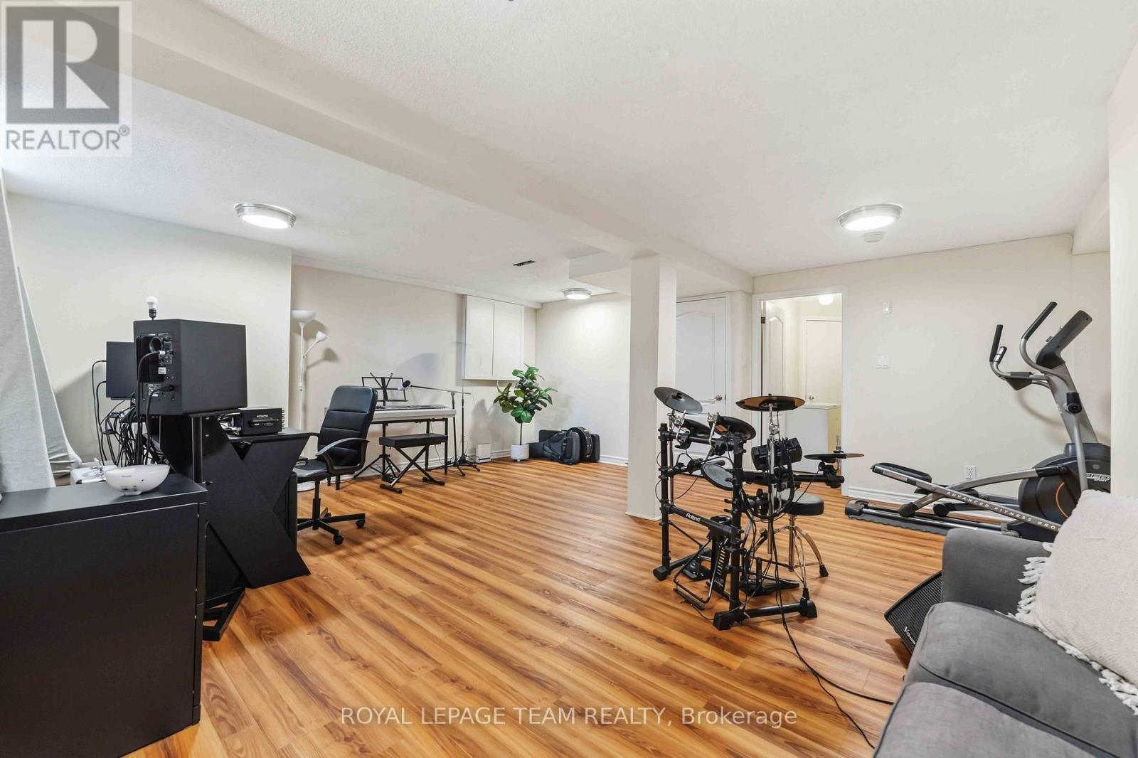 86 Sai Crescent, Ottawa, ON - Indoor Photo Showing Gym Room