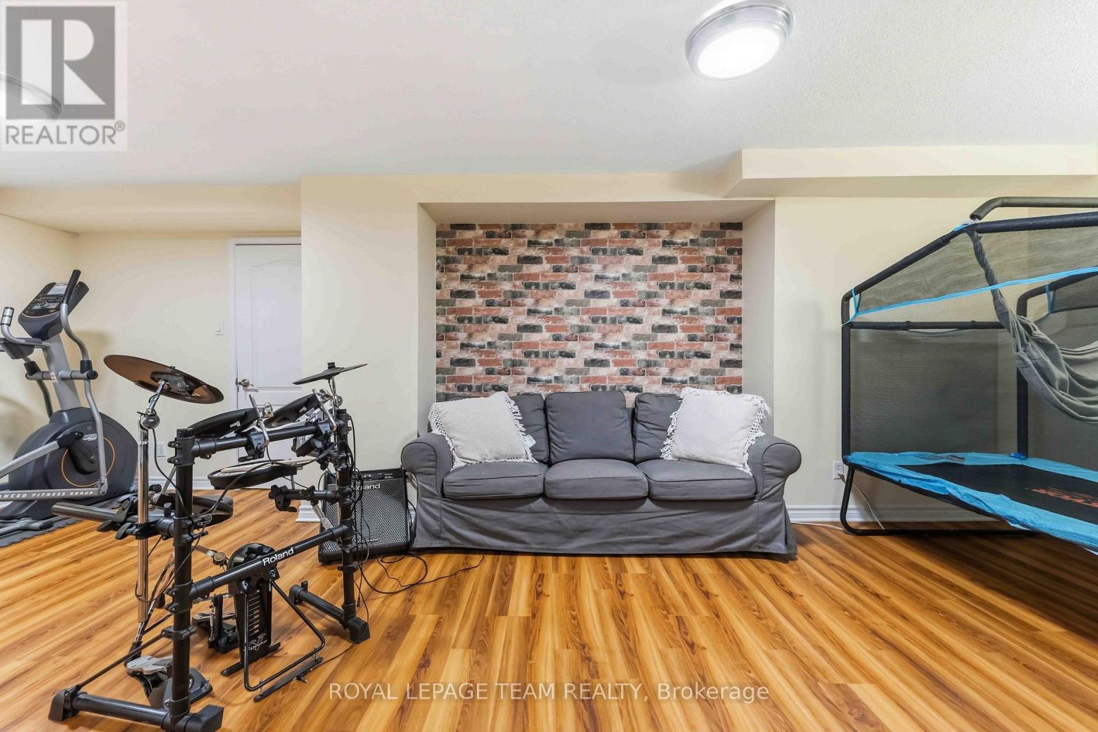 86 Sai Crescent, Ottawa, ON - Indoor Photo Showing Gym Room