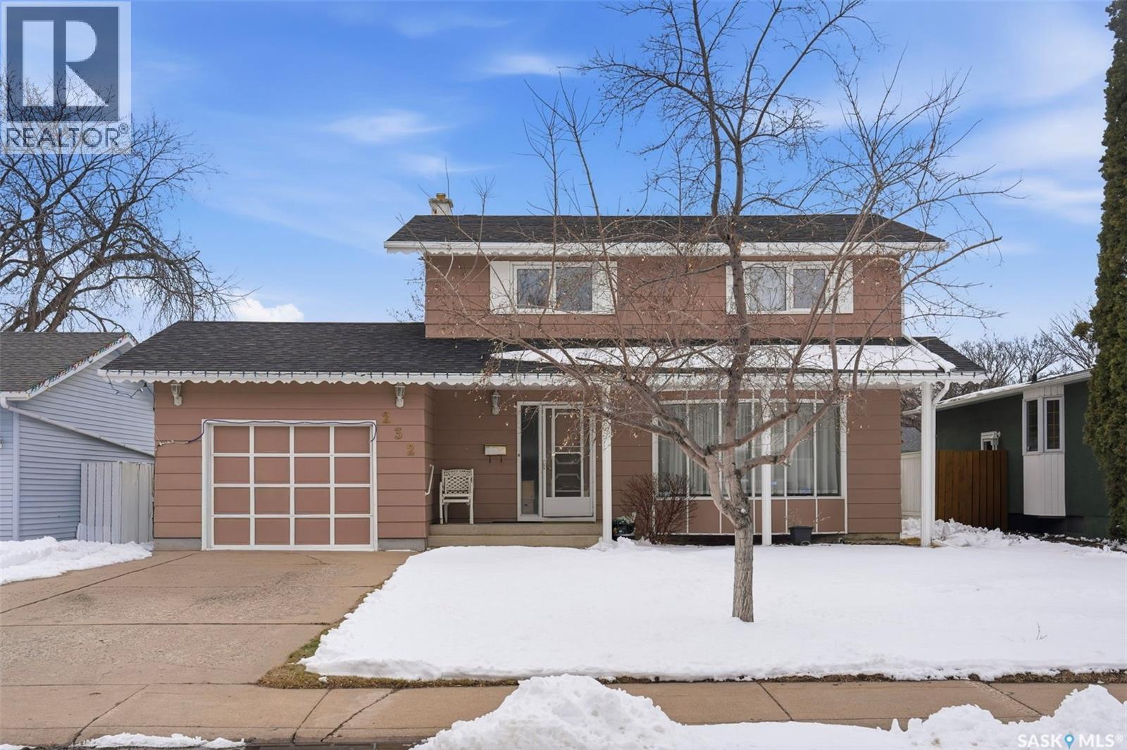 232 Dalhousie Crescent, Saskatoon, SK - Outdoor