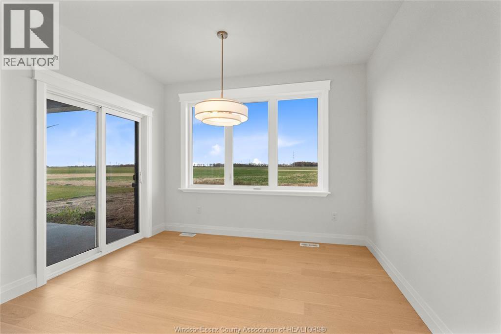 4438 Belmont, Comber, ON - Indoor Photo Showing Other Room
