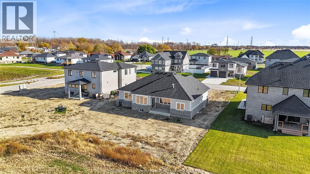 4438 Belmont, Comber, ON - Outdoor
