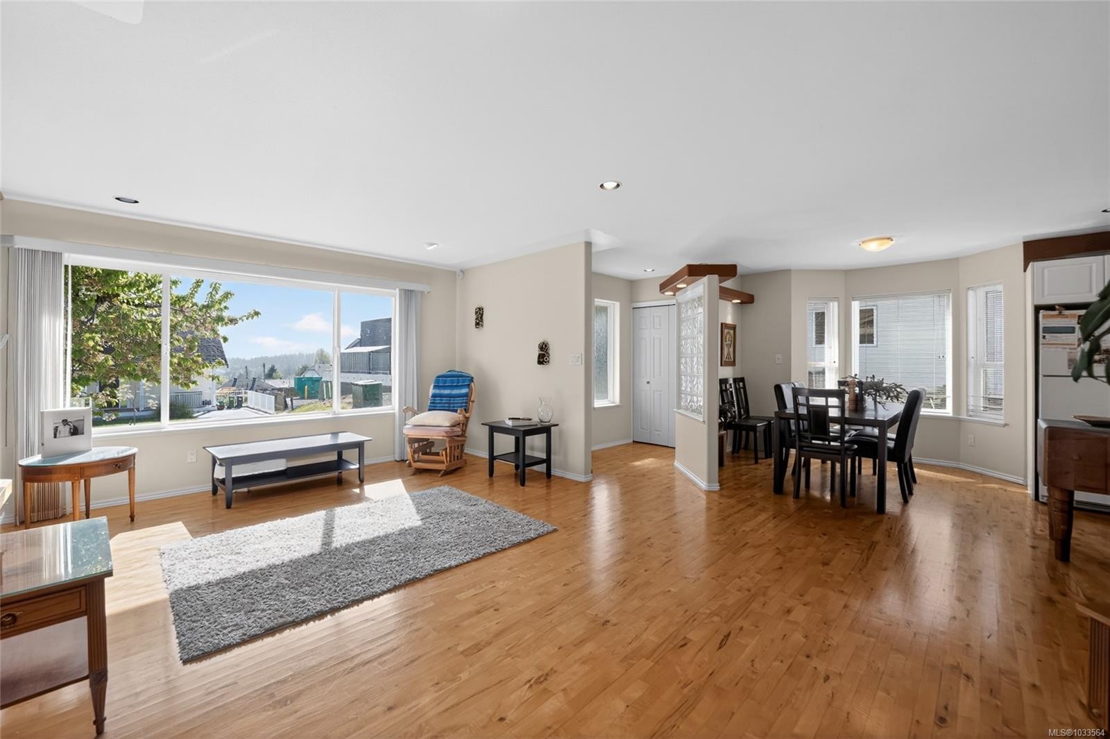 8126 Musgrave St, Crofton, BC