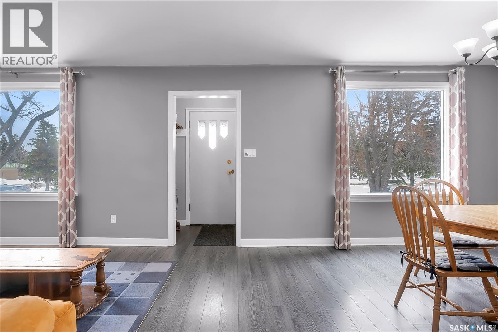 1231 Aird Street, Saskatoon, SK - Indoor Photo Showing Other Room
