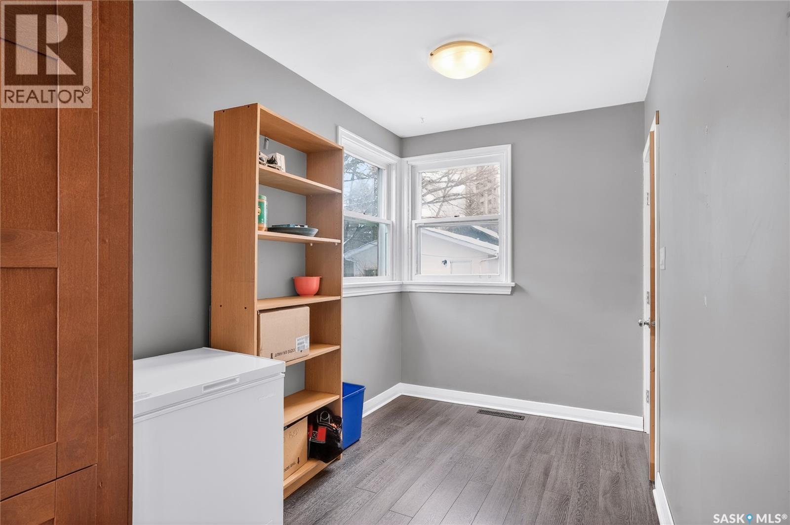 1231 Aird Street, Saskatoon, SK - Indoor