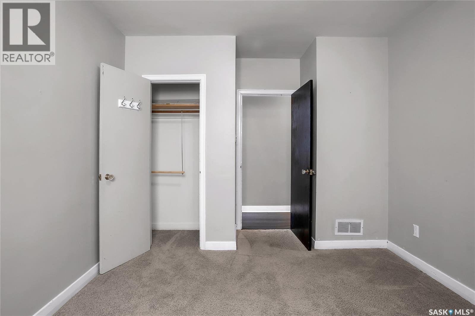 1231 Aird Street, Saskatoon, SK - Indoor Photo Showing Other Room
