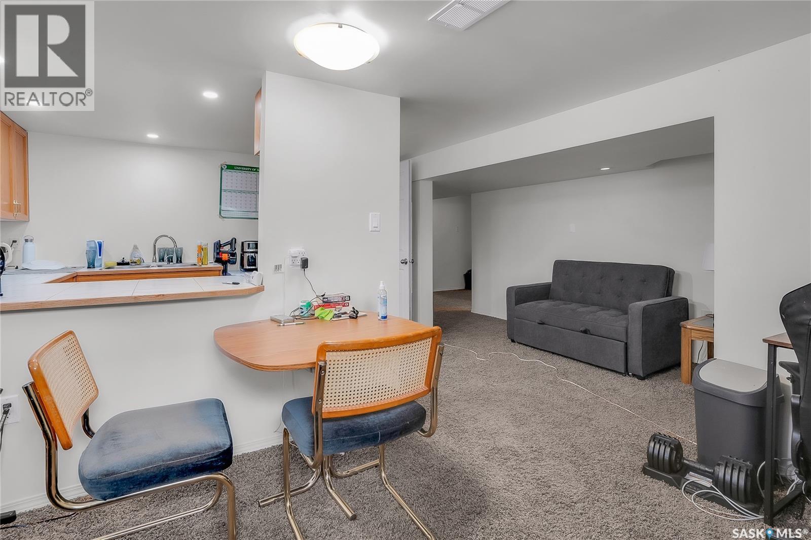 1231 Aird Street, Saskatoon, SK - Indoor