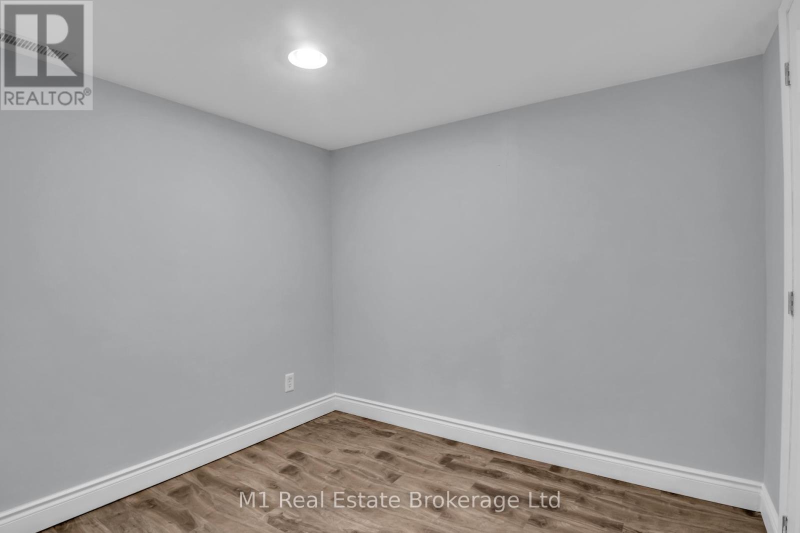 96 Siebert Avenue, Kitchener, ON - Indoor Photo Showing Other Room
