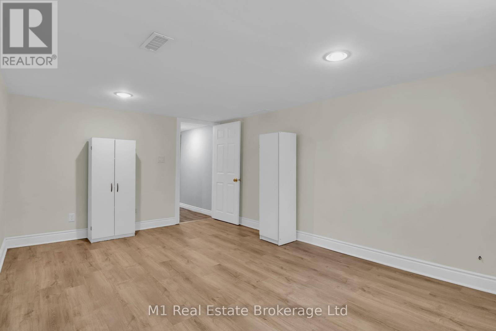 96 Siebert Avenue, Kitchener, ON - Indoor Photo Showing Other Room