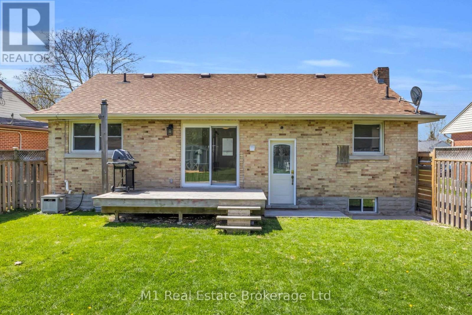96 Siebert Avenue, Kitchener, ON - Outdoor With Deck Patio Veranda