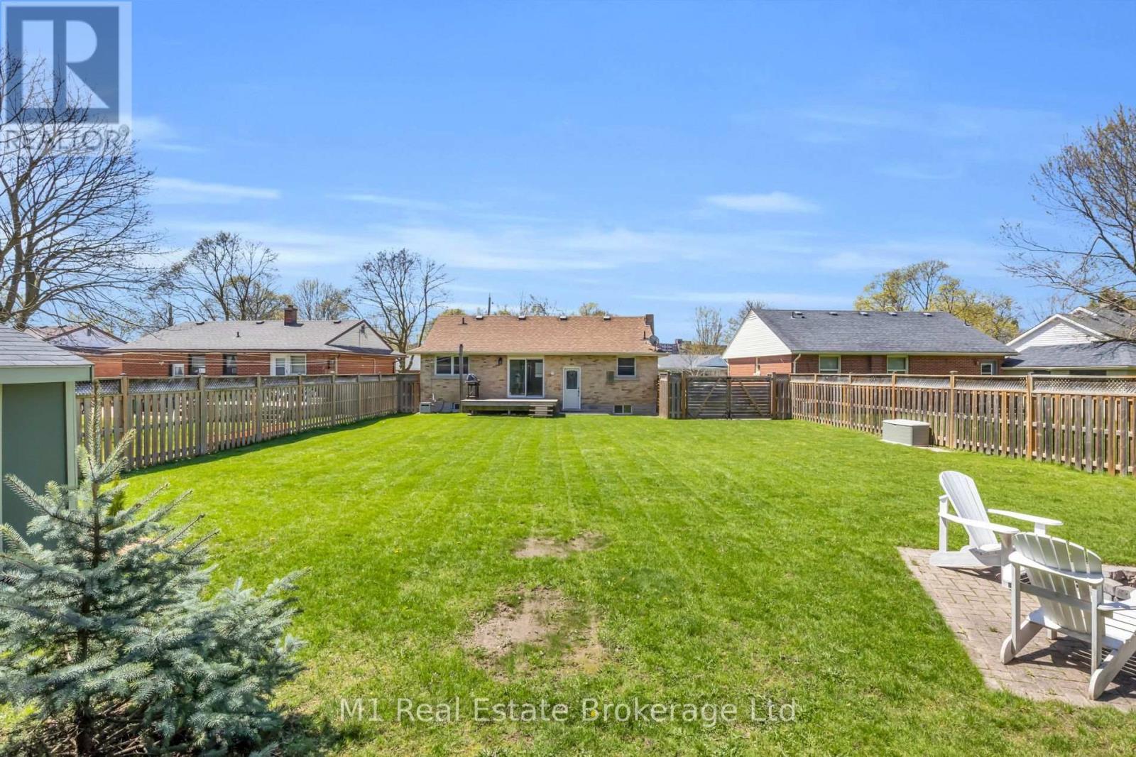 96 Siebert Avenue, Kitchener, ON - Outdoor With Backyard