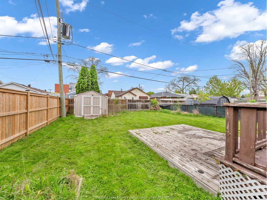 3748 Whitney, Windsor, ON