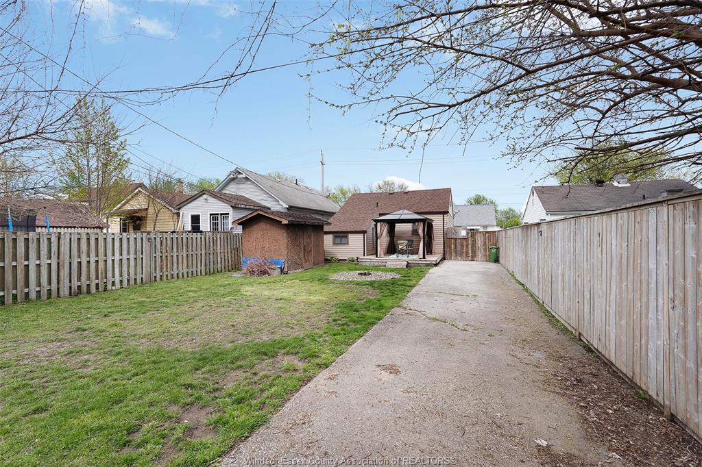 1159 Felix Avenue, Windsor, ON