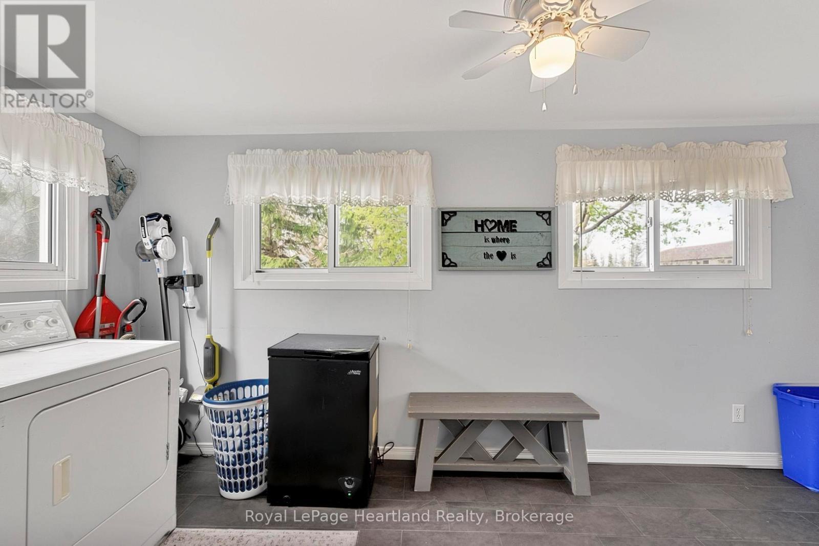 164 Bayfield Road, Goderich (Goderich (Town)), ON - Indoor Photo Showing Laundry Room