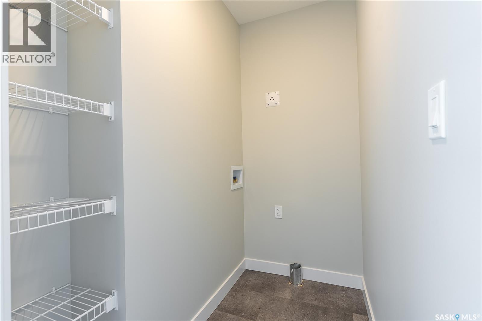 22 Taskamanwa Terrace, Saskatoon, SK - Indoor