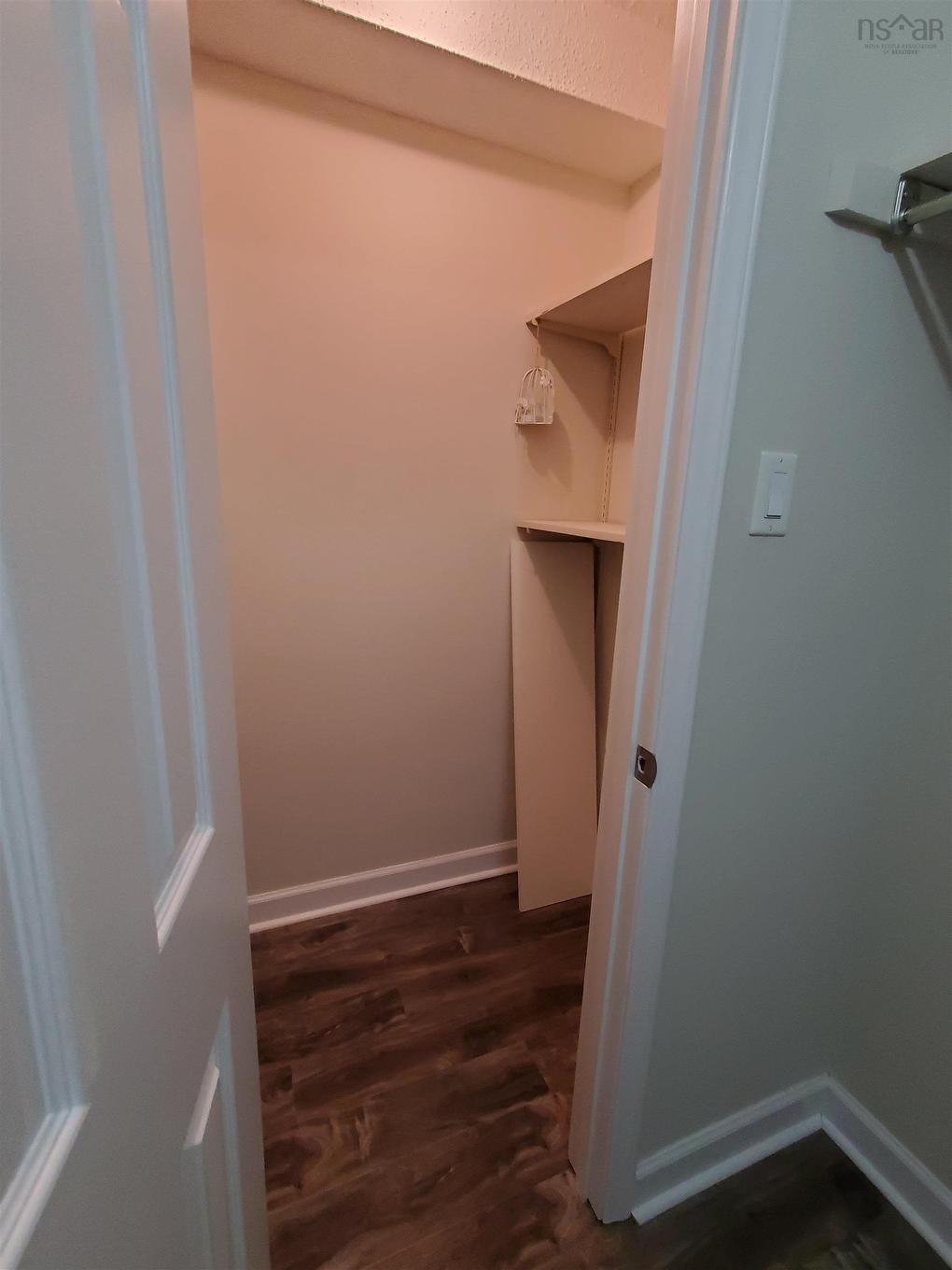 206 158 Farnham Gate Road, Halifax, NS