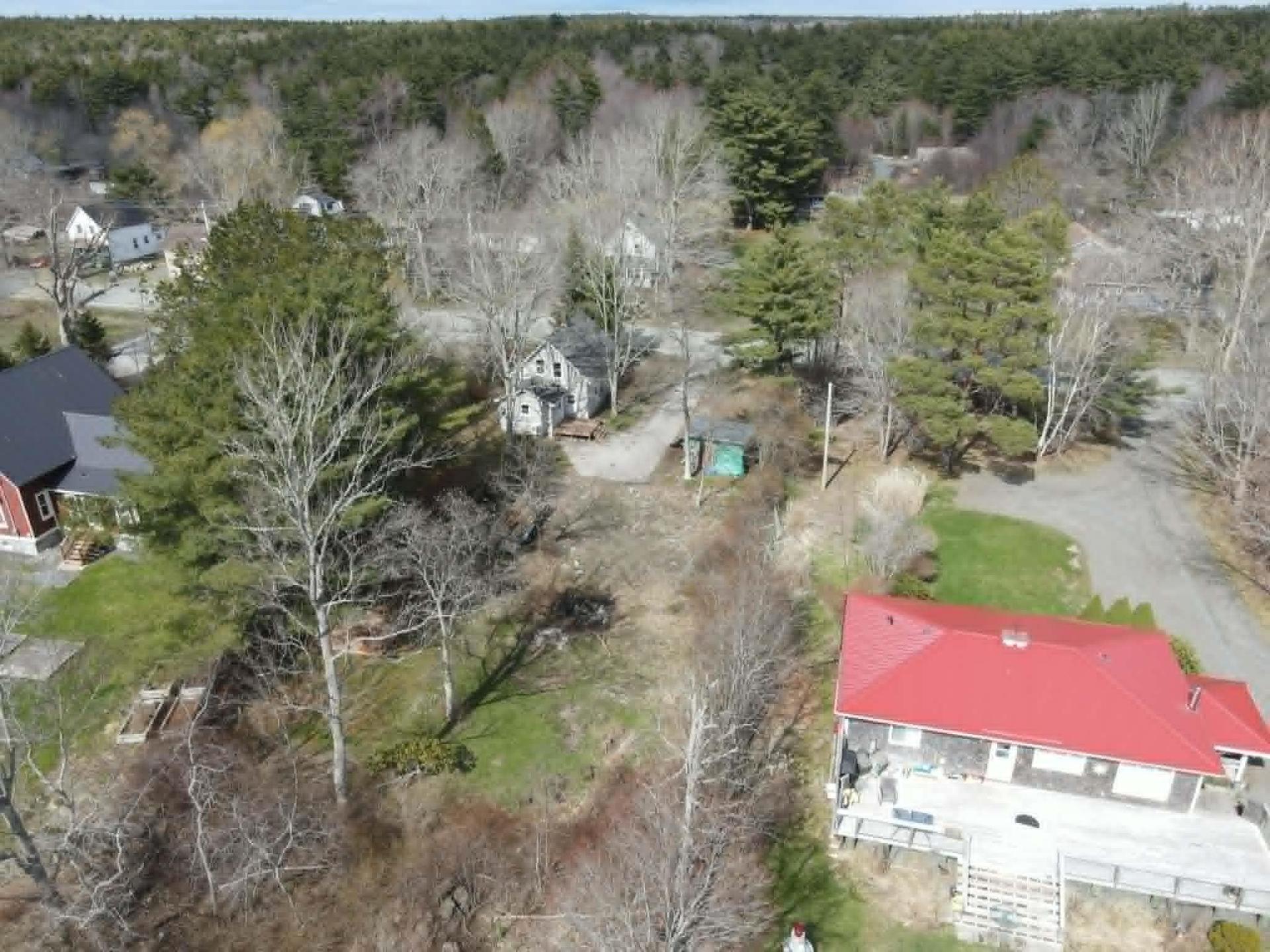492 Highway 8, Milton, NS