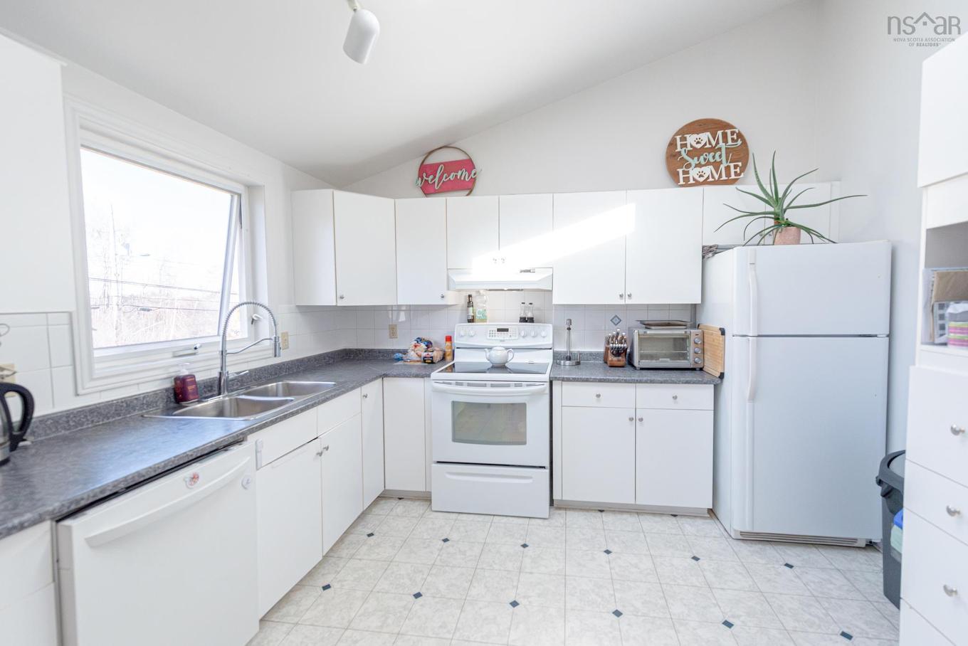 494 Lorne Street, New Glasgow, NS