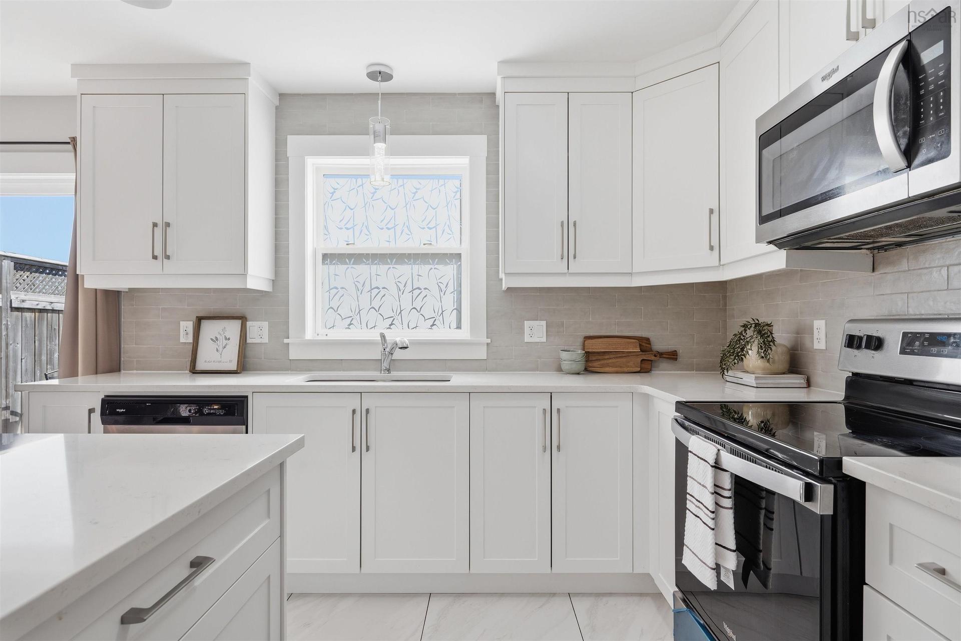 105 Titanium Crescent, Halifax, NS