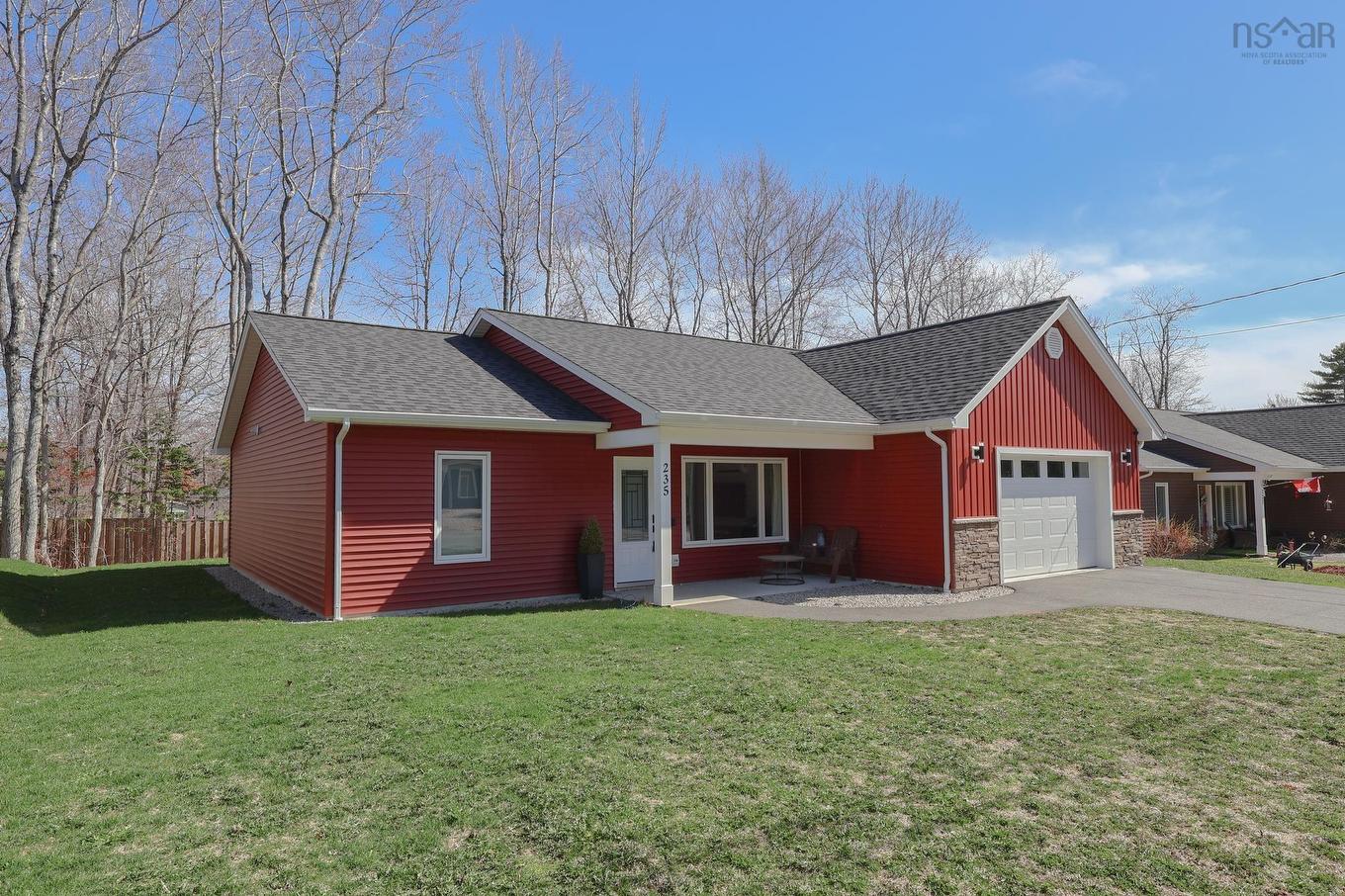 235 Winburn Avenue, Bridgewater, NS