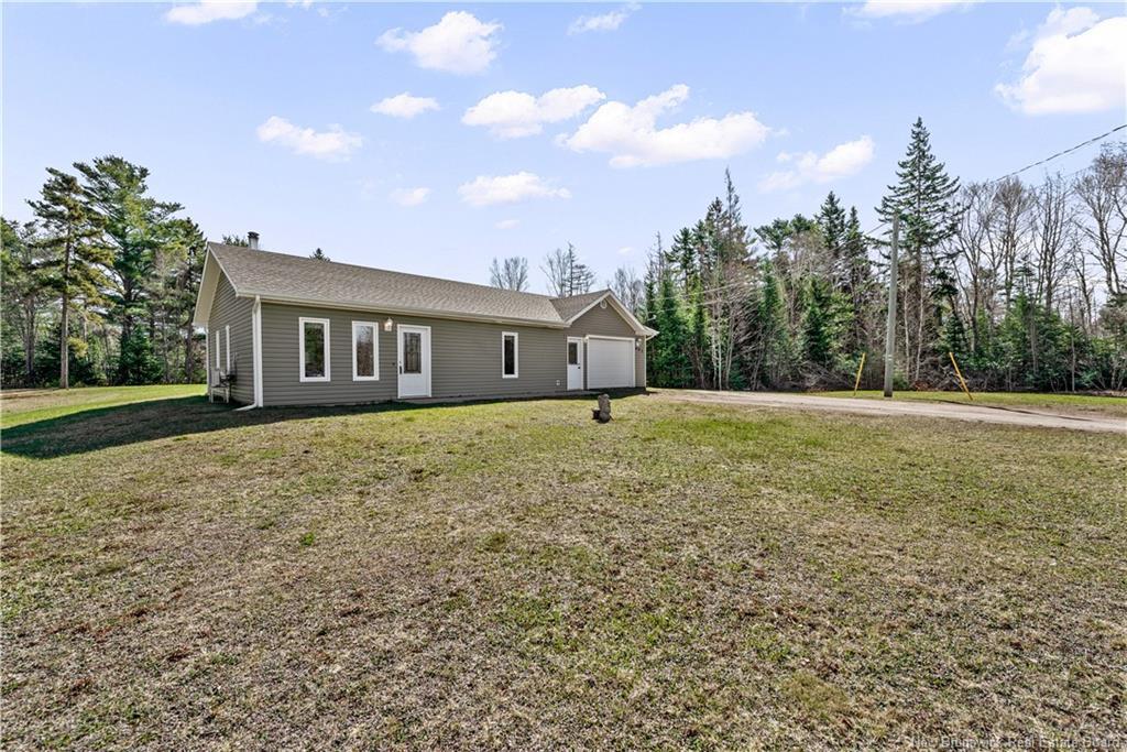 401 Ch Saint-Andre Rd, Cap-Pelé, NB