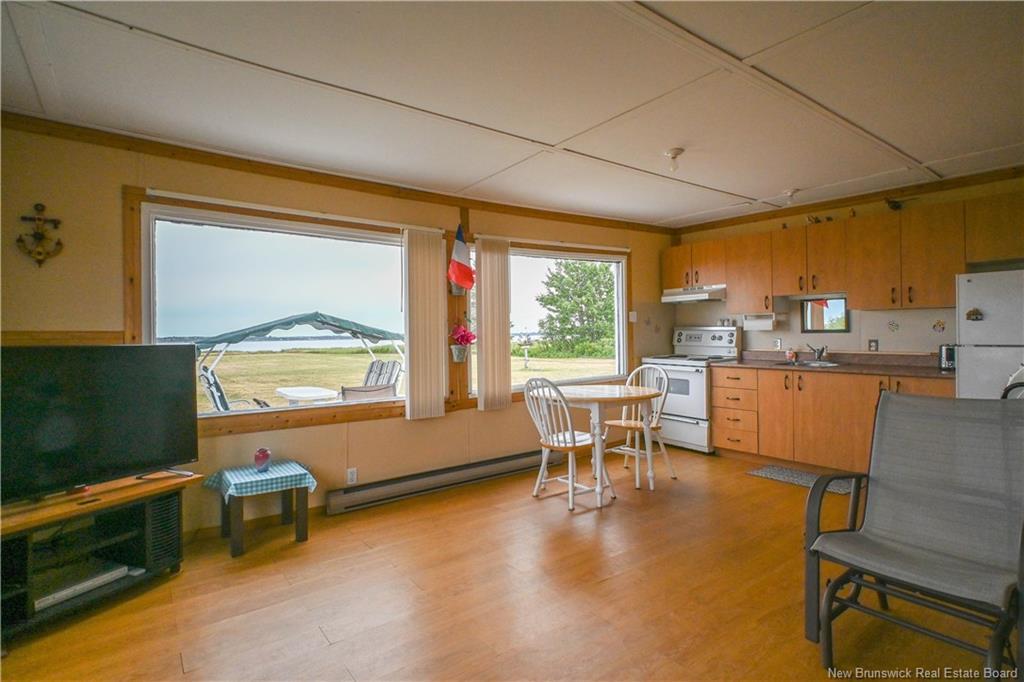 81 Jean-Pierre Rd, Maisonnette, NB
