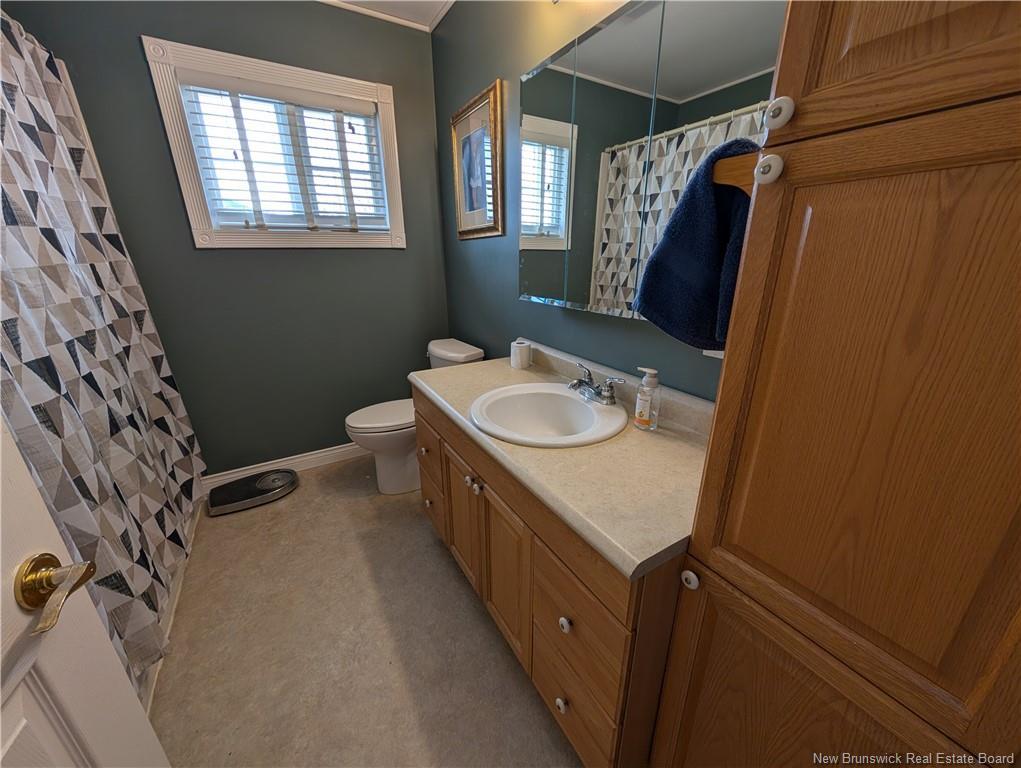 562 Fleet, Bathurst, NB