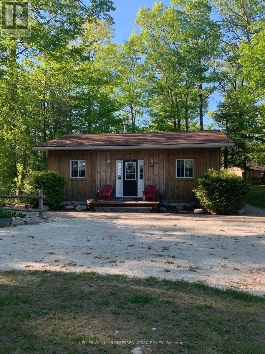 1833 Tiny Beaches Road S, Tiny, ON - Outdoor