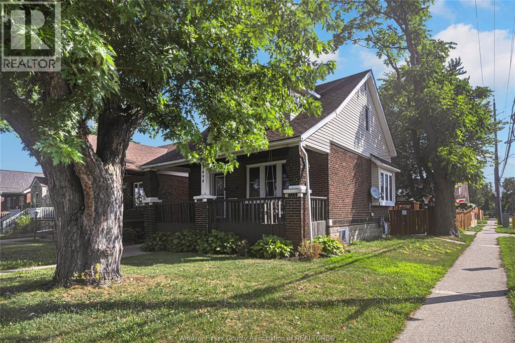 1494 Pierre, Windsor, ON - Outdoor