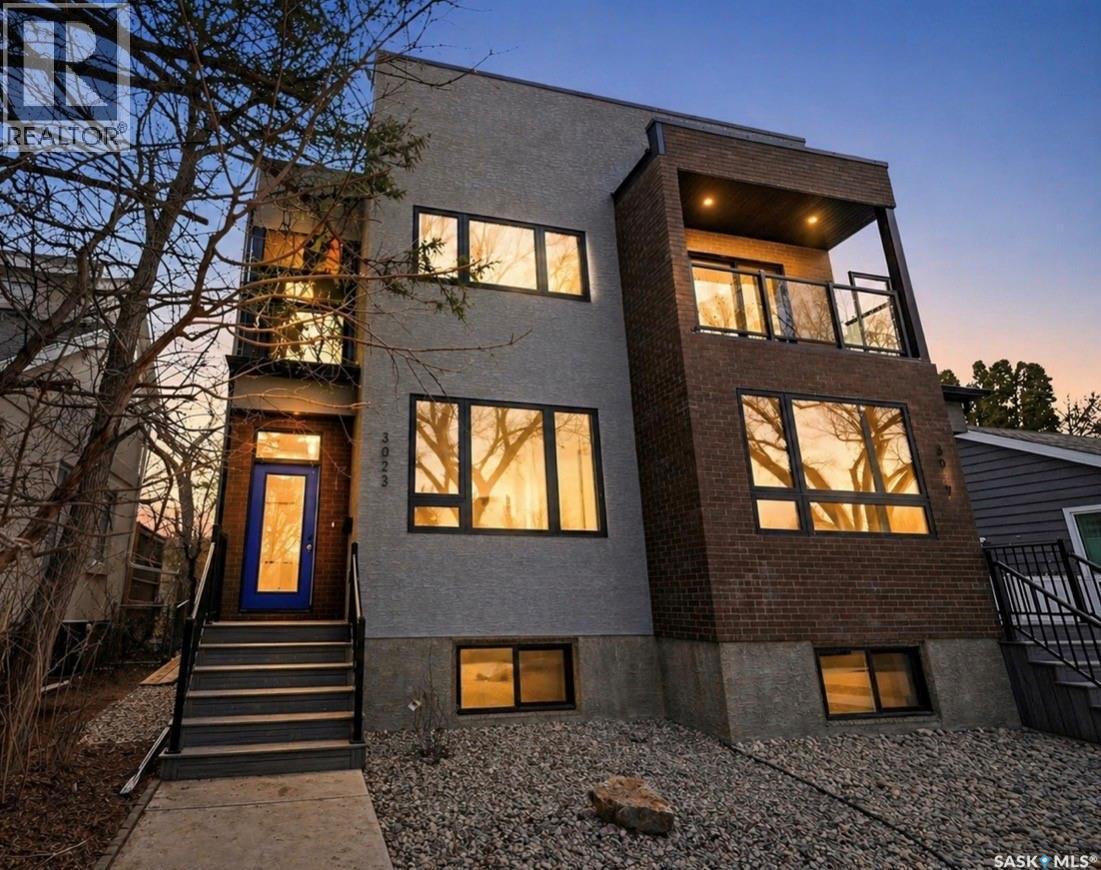 3023 Regina Avenue, Regina, SK - Outdoor