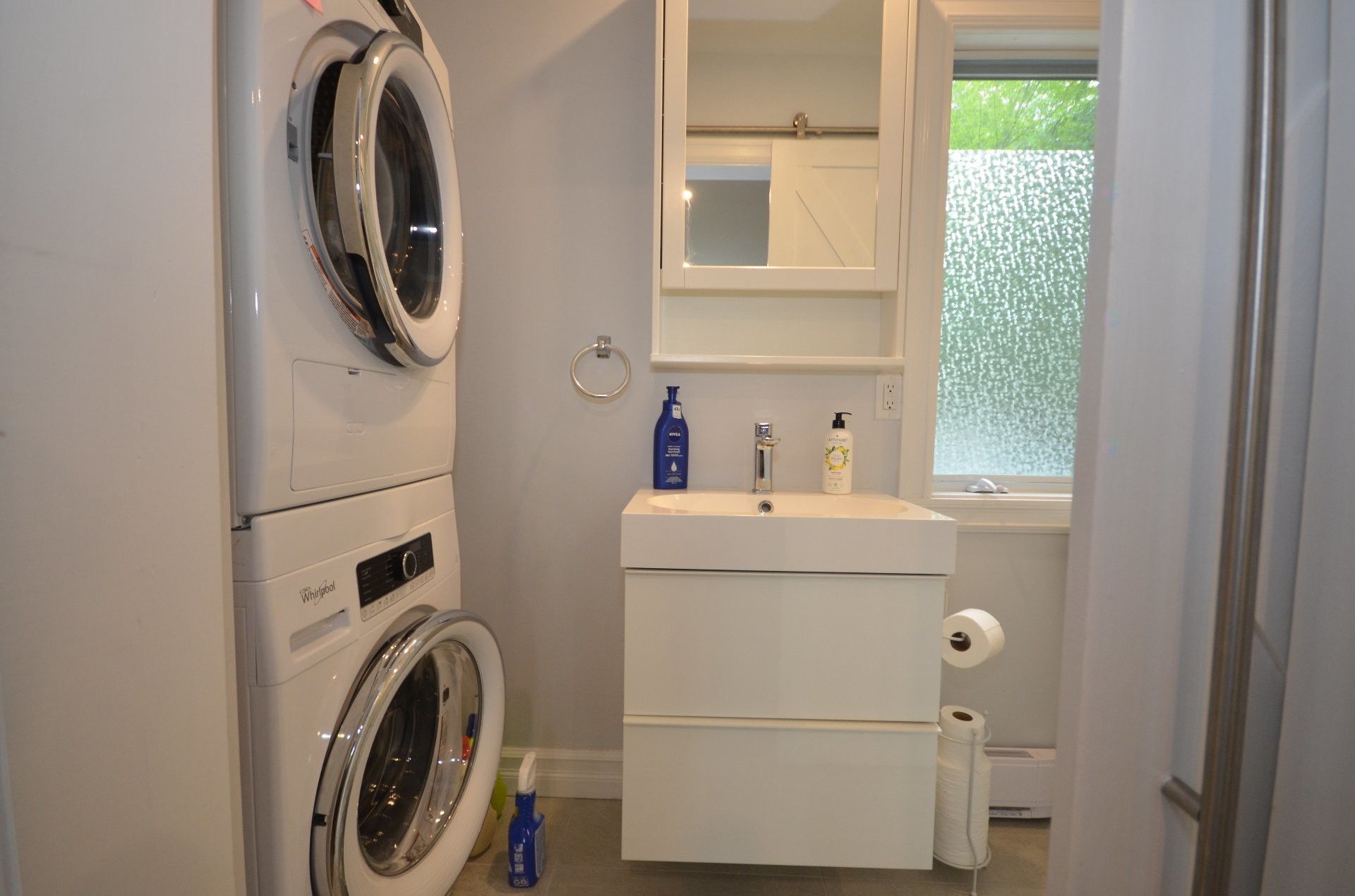 Salle de bains - 112 Côte Commandant, Mont-Tremblant, QC - Indoor Photo Showing Laundry Room