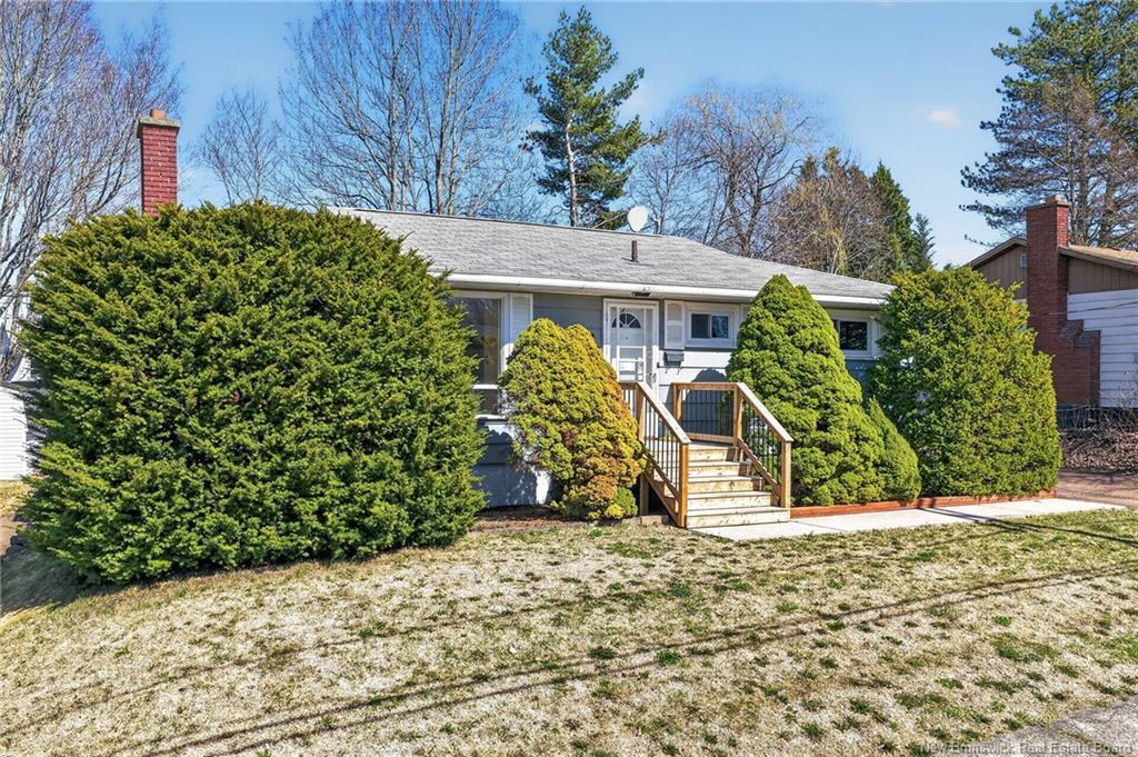 21 Downsview Ave, Moncton, NB