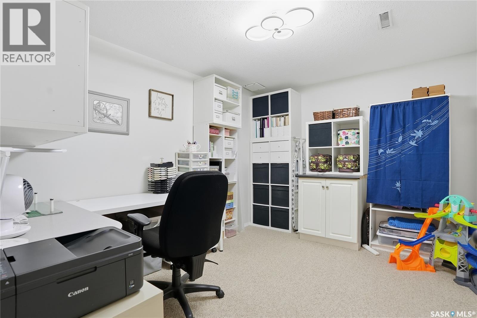 12 80 Berini Drive, Saskatoon, SK - Indoor Photo Showing Office
